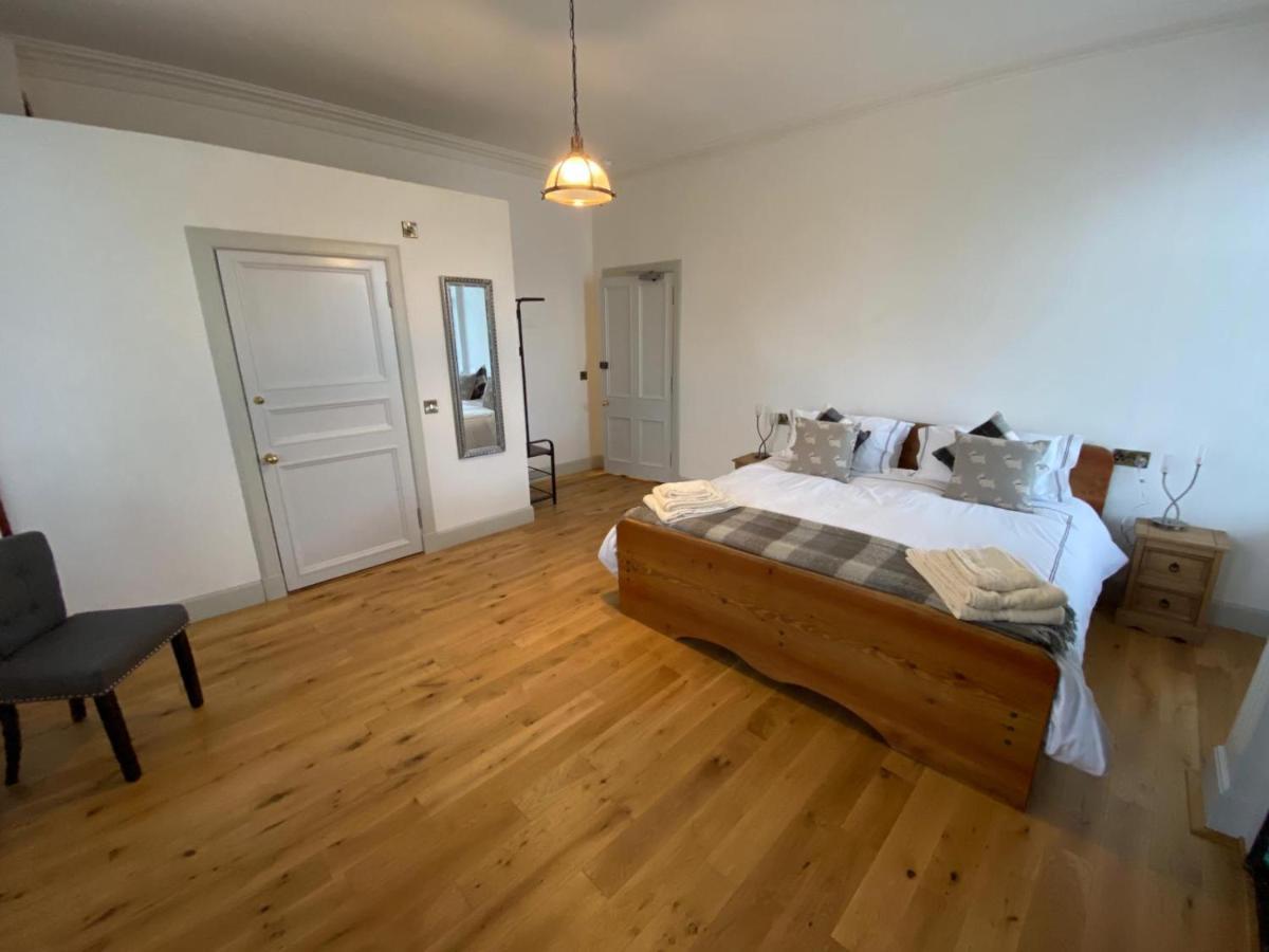 Manor House Hotel Терсо Екстериор снимка